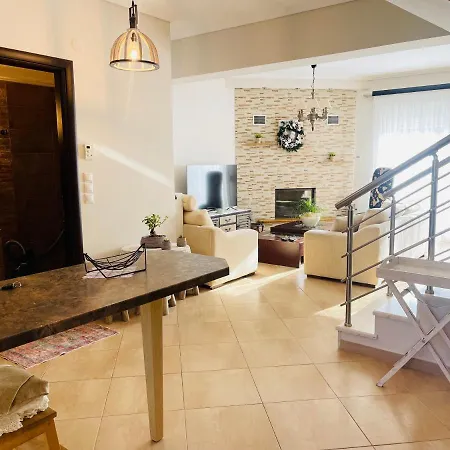 D & J Luxury House * Nea Kallikrateia