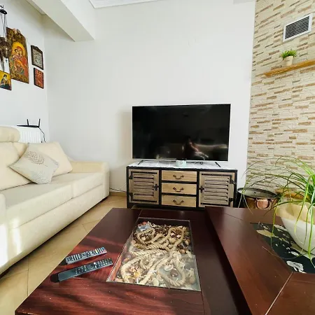 D & J Luxury House بيت للعطل Nea Kallikrateia