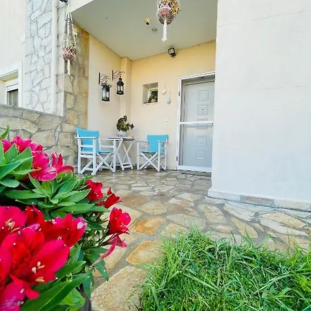 D & J Luxury House Holiday home Nea Kallikrateia