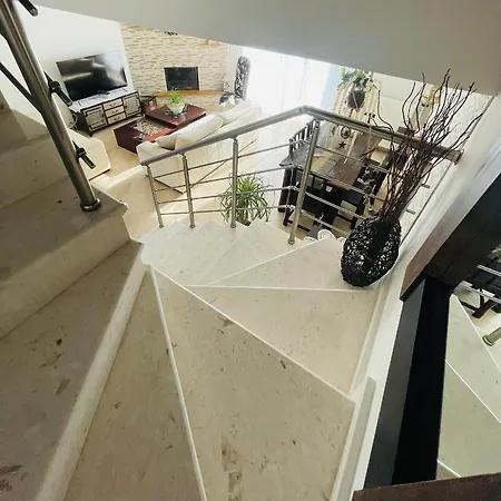 بيت للعطل D & J Luxury House Nea Kallikrateia