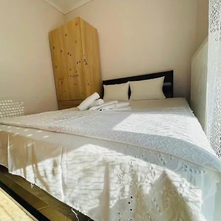 Holiday home D & J Luxury House Nea Kallikrateia